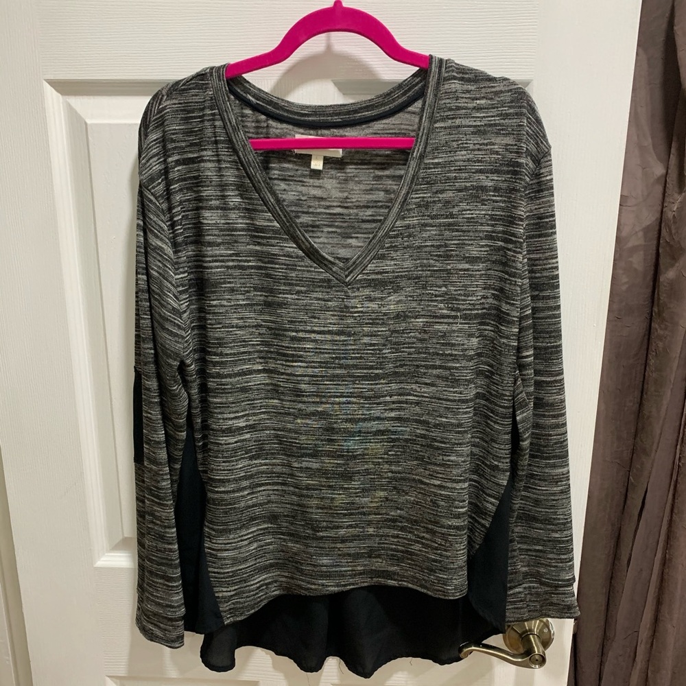 Women’s dressy sweater size large